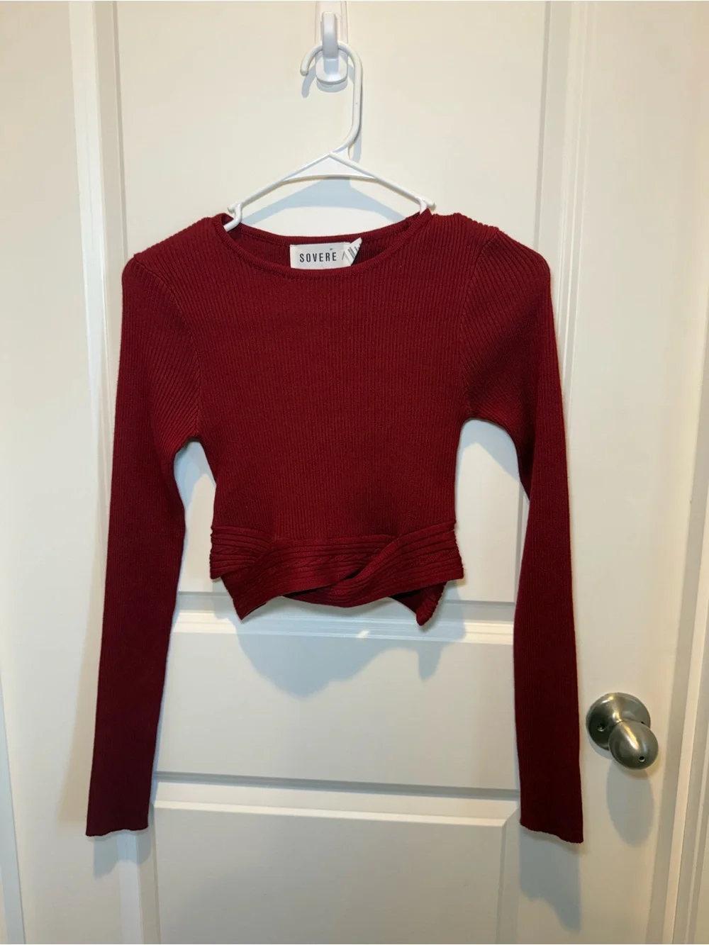SOVERE Revolve Adrift Long Sleeve Top in Cherry Size Small Ribbed